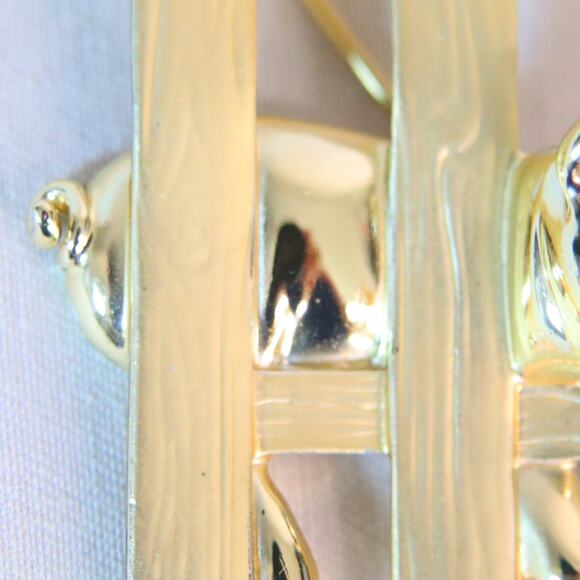 AJC Brooch Pig And Bird On Fence Gold Tone Metal - Picture 4 of 8